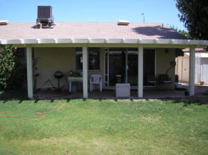 Install a solid patio cover in Scottsdale | (480) 926-2300