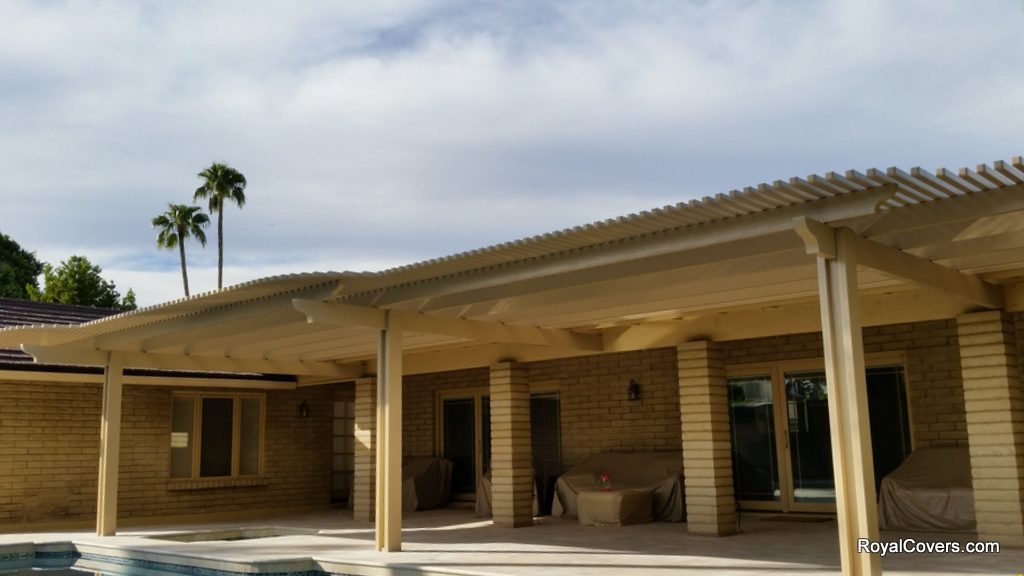 Custom Alumawood lattice patio cover installed by Royal Covers of Arizona in Phoenix, Arizona.