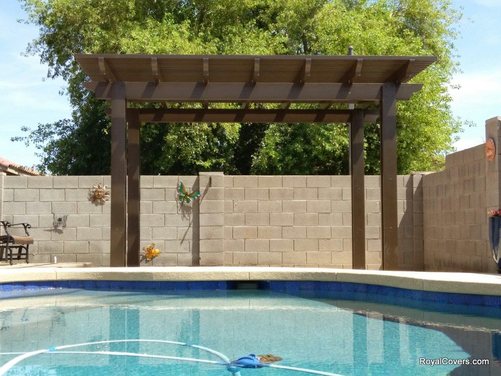 Freestanding Alumawood lattice patio cover installed by Royal Covers of Arizona in Mesa, AZ.