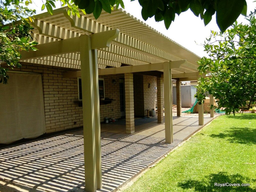 Aluminum patio covers by Royal Covers of Arizona in Glendale, AZ.