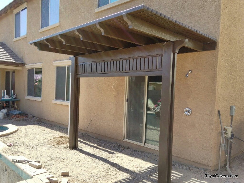 Choosing Alumawood colors to accent your home in Gilbert, AZ.