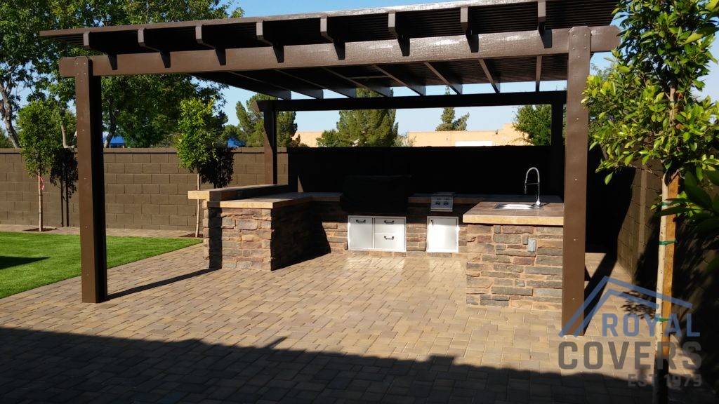 Pergola over outdoor built in grill station - Royal Covers of Arizona