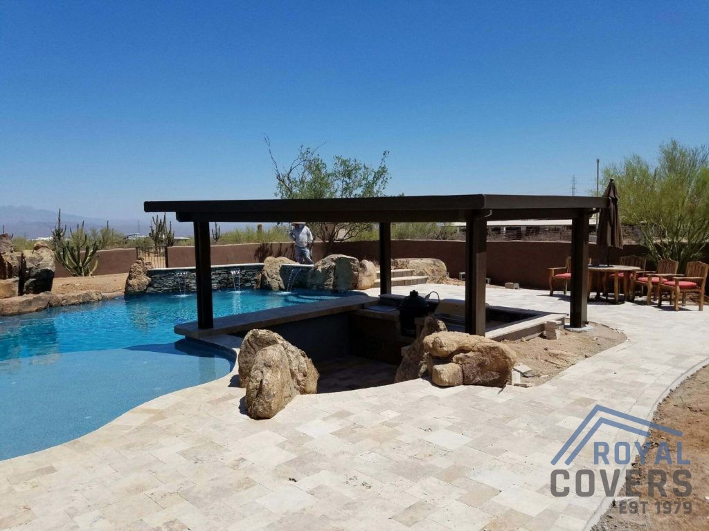 Alumawood Pergola over sunken outdoor kitchen
