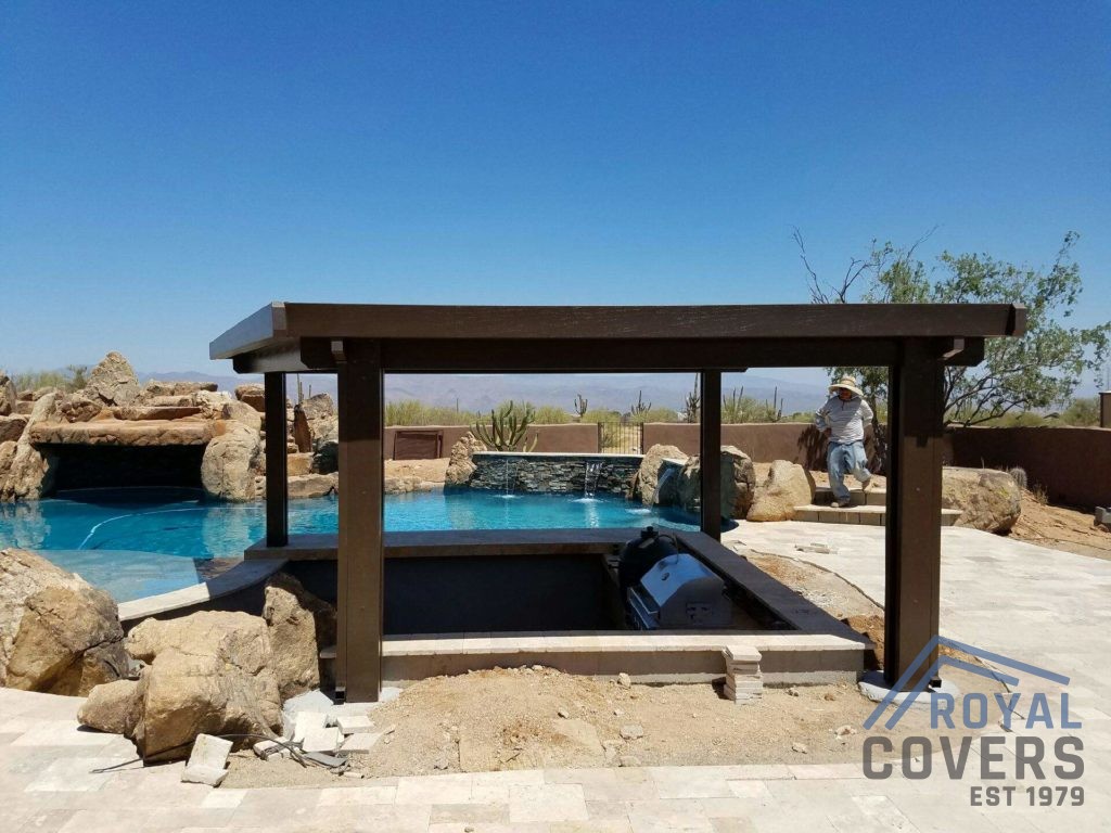 Alumawood Pergola over sunken outdoor kitchen